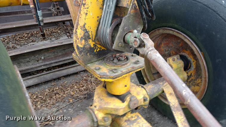 image for item DA4385 Hancock elevating scraper