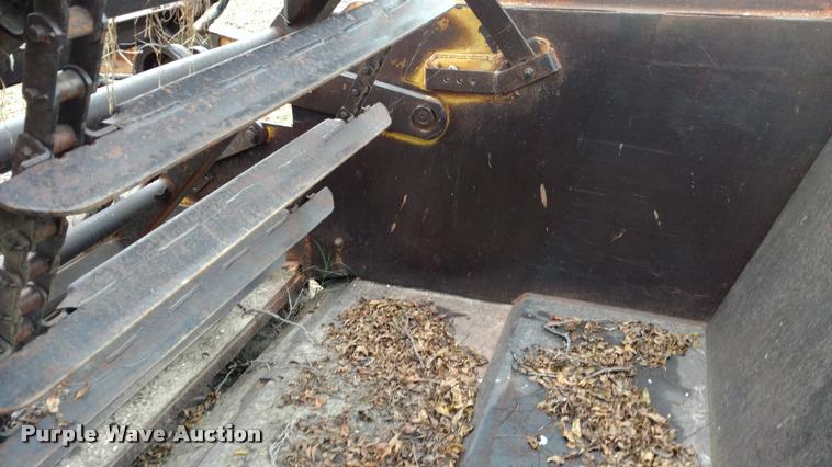 image for item DA4385 Hancock elevating scraper