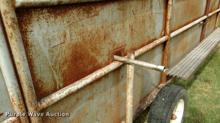 image for item DA4386 Steel livestock alley