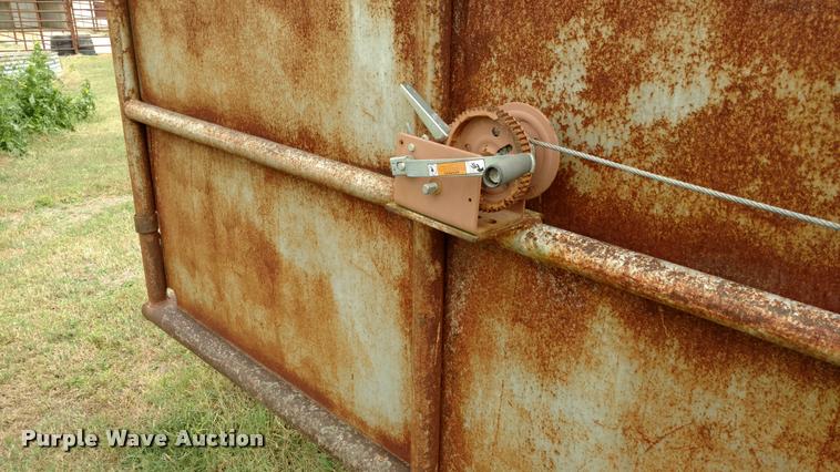 image for item DA4386 Steel livestock alley