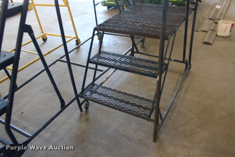 image for item DA4432 (3) shop ladders
