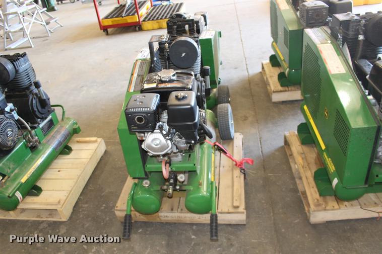 image for item DA4438 John Deere AC2-8GH air compressor