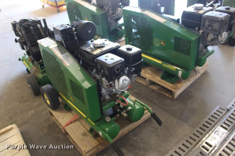 image for item DA4438 John Deere AC2-8GH air compressor