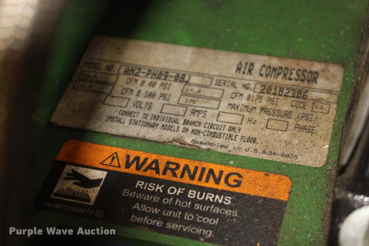 image for item DA4439 John Deere AC2-8GH air compressor