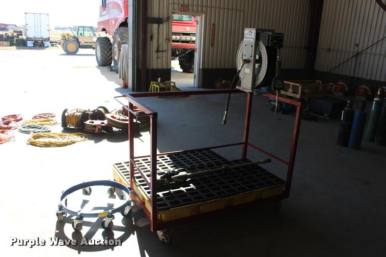 image for item DA4442 Oil drum lube station