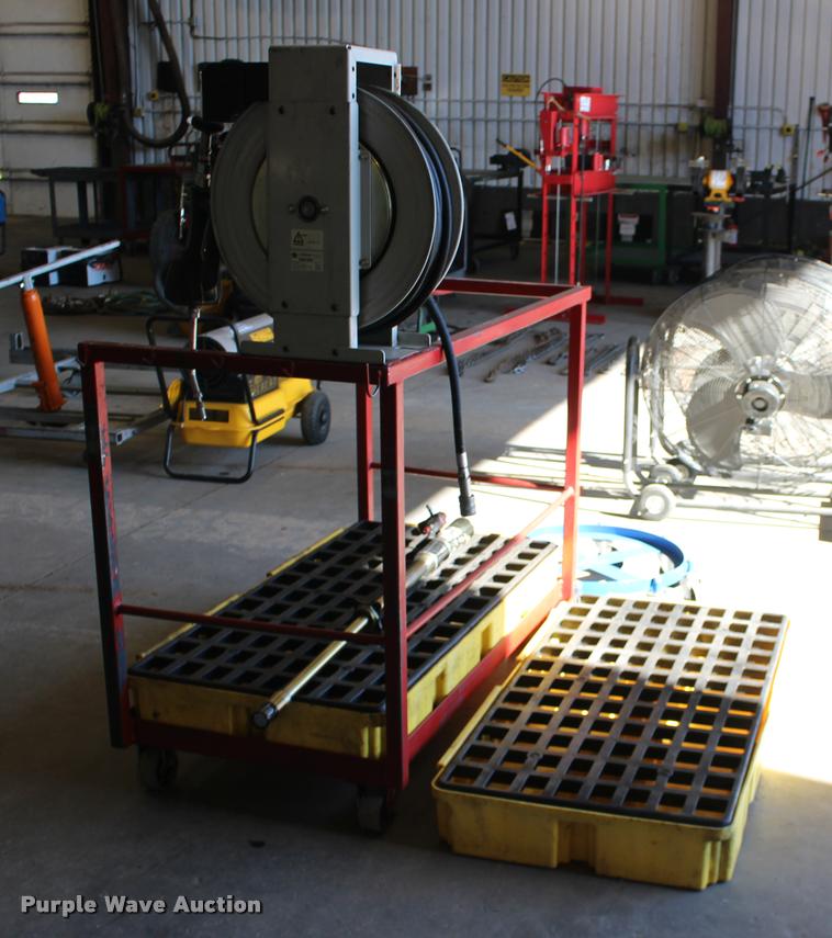 image for item DA4442 Oil drum lube station