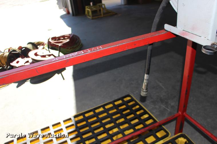 image for item DA4442 Oil drum lube station