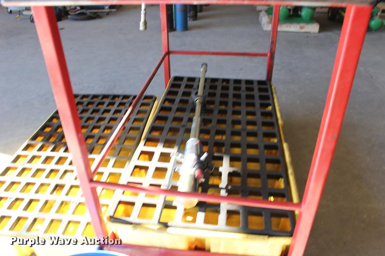 image for item DA4442 Oil drum lube station