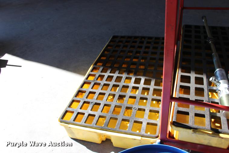 image for item DA4442 Oil drum lube station