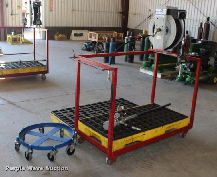 image for item DA4443 Oil drum lube station