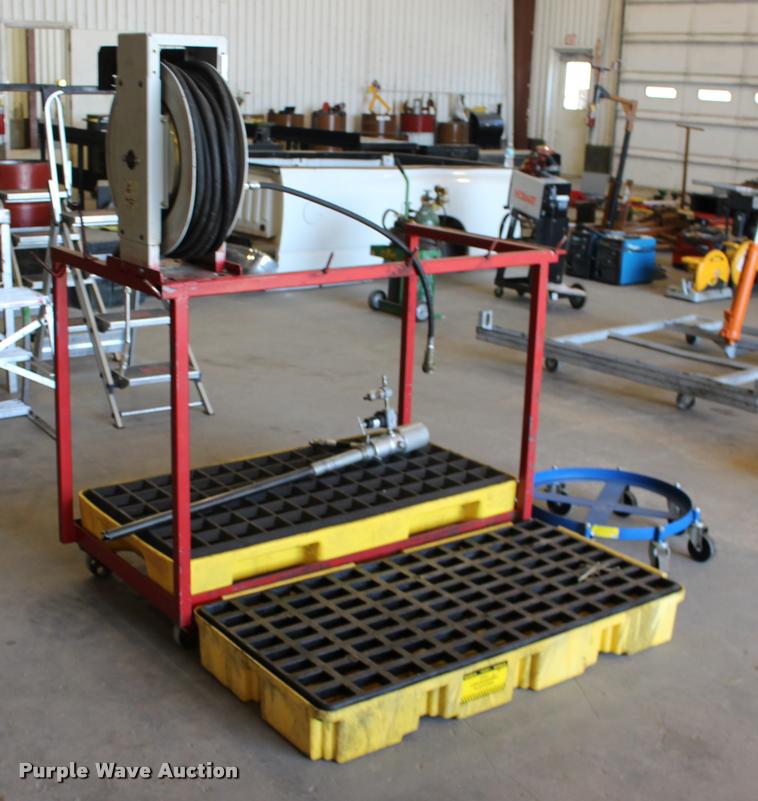 image for item DA4443 Oil drum lube station