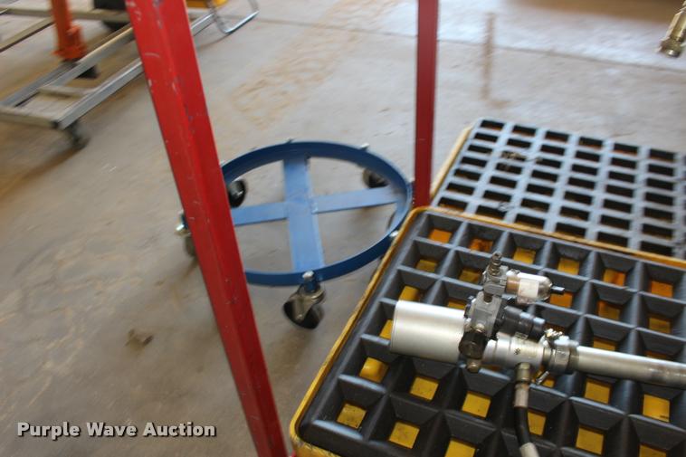 image for item DA4443 Oil drum lube station