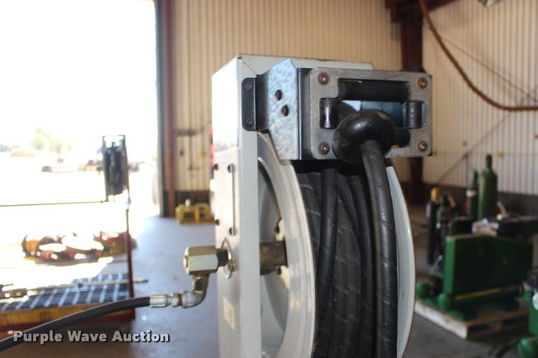 image for item DA4443 Oil drum lube station