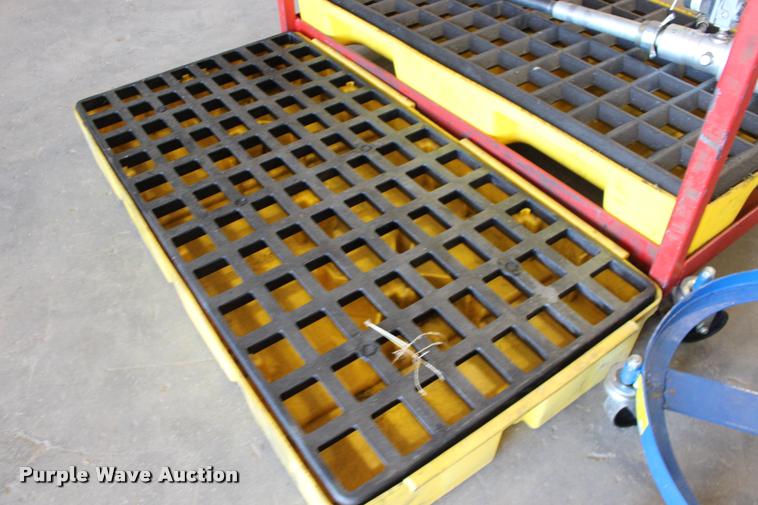 image for item DA4443 Oil drum lube station