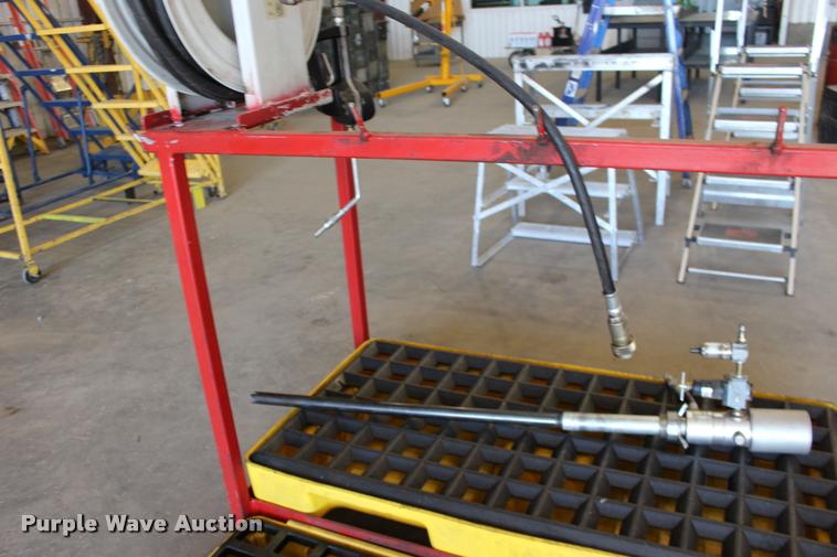 image for item DA4443 Oil drum lube station