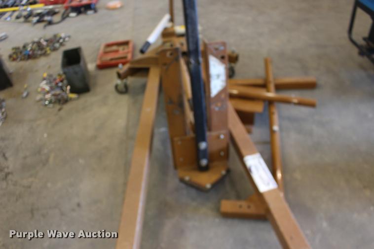 image for item DA4459 John Deere JT07056A service jack