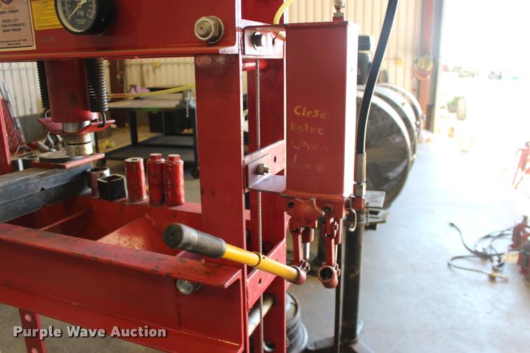 image for item DA4467 American Forge & Foundry shop press