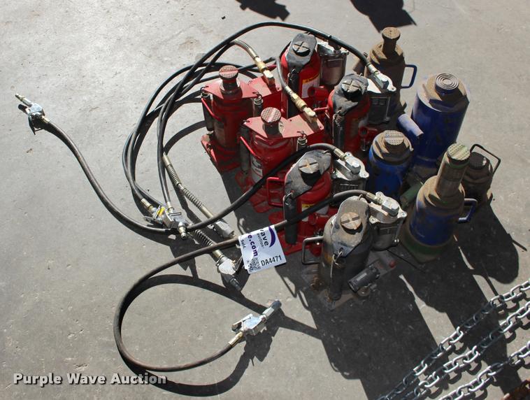 image for item DA4471 (11) bottle jacks