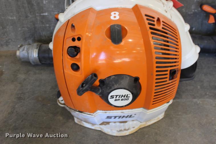 image for item DA4479 (3) Stihl BR600 backpack blowers