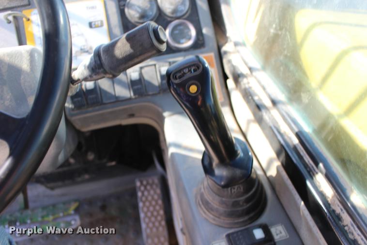 image for item DA4480 Caterpillar TH82 telehandler