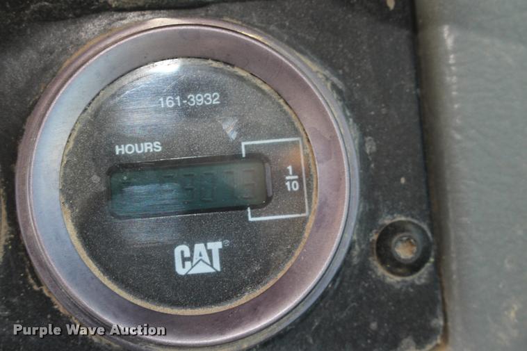 image for item DA4480 Caterpillar TH82 telehandler