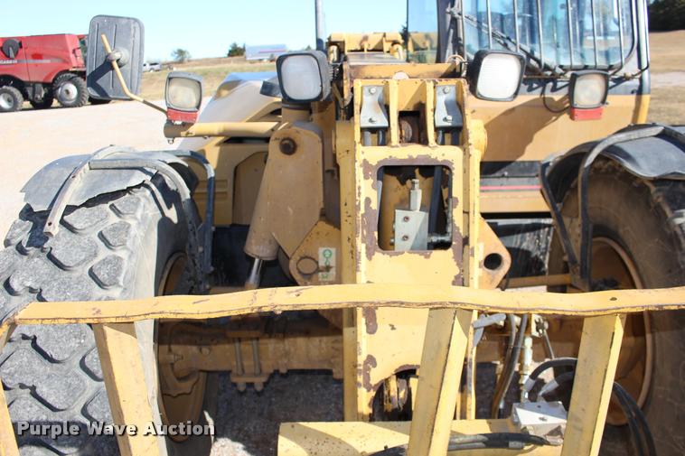 image for item DA4480 Caterpillar TH82 telehandler