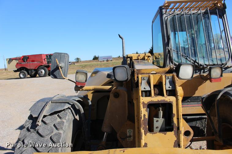 image for item DA4480 Caterpillar TH82 telehandler