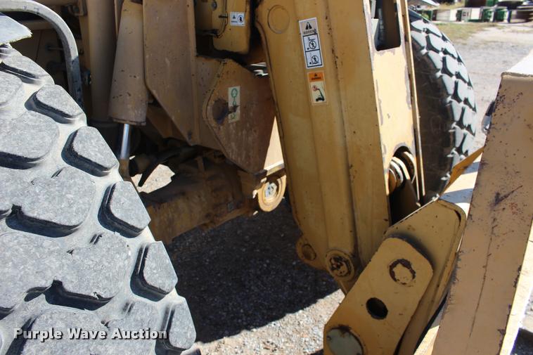 image for item DA4480 Caterpillar TH82 telehandler