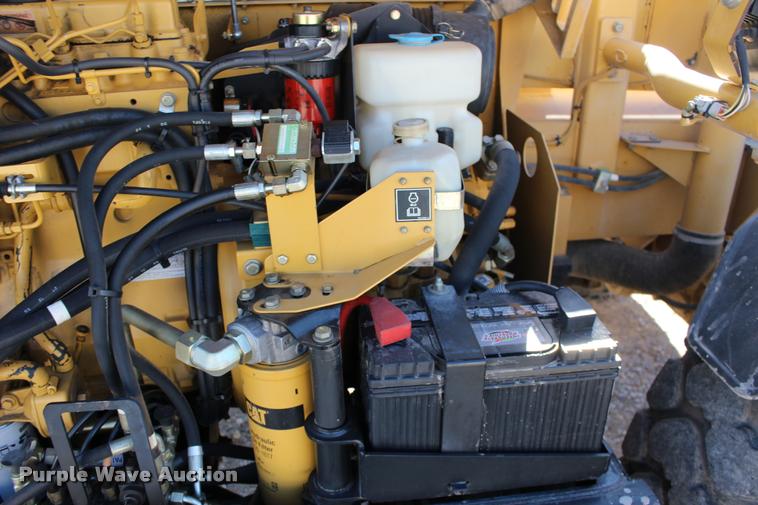 image for item DA4480 Caterpillar TH82 telehandler