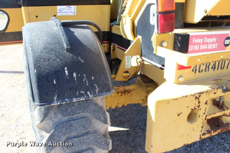 image for item DA4480 Caterpillar TH82 telehandler