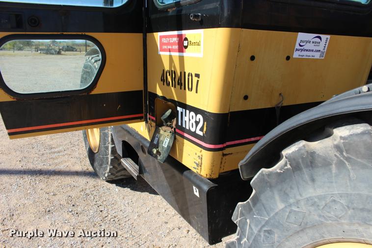 image for item DA4480 Caterpillar TH82 telehandler