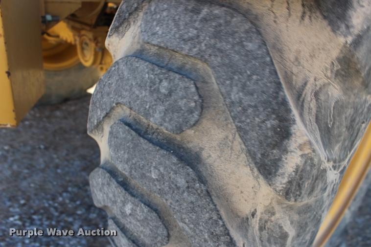 image for item DA4480 Caterpillar TH82 telehandler