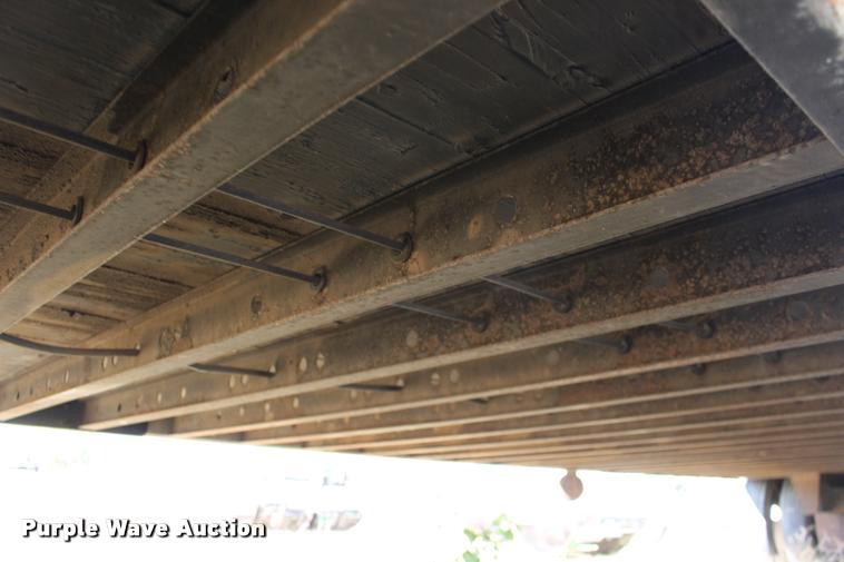 image for item DA4483 1994 Kentucky dry van trailer