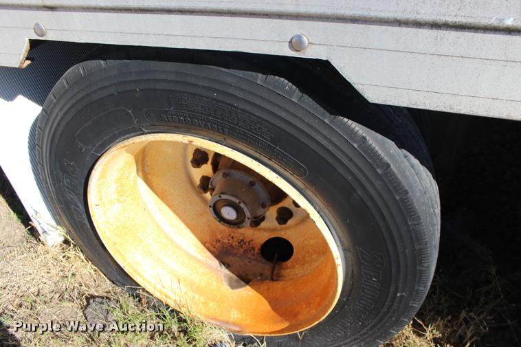 image for item DA4483 1994 Kentucky dry van trailer