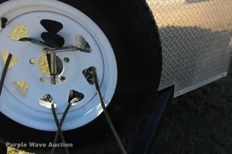 image for item DA4487 2013 Arising 712VSRW enclosed cargo trailer