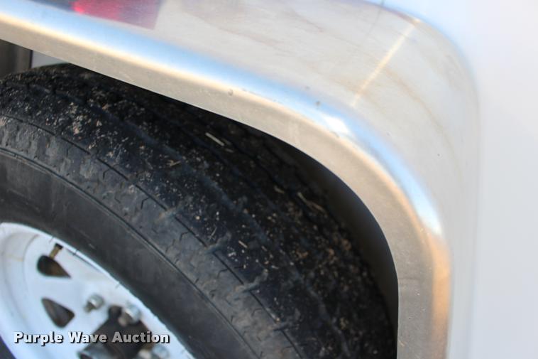 image for item DA4487 2013 Arising 712VSRW enclosed cargo trailer