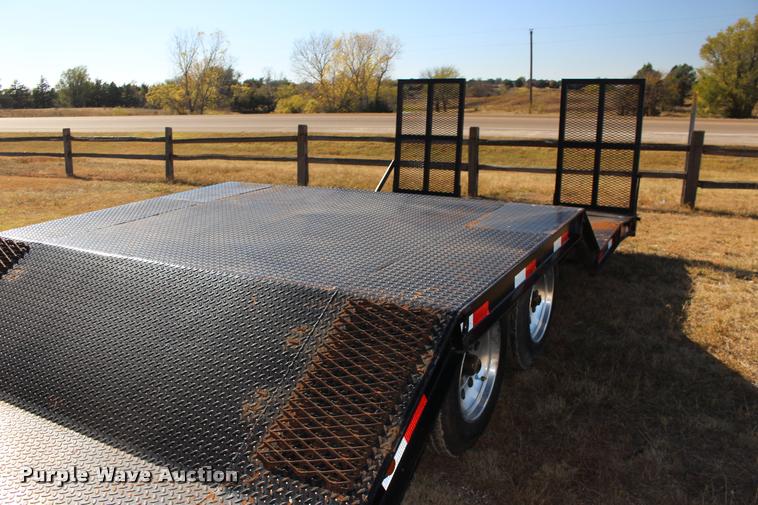 image for item DA4488 2008 Overbilt step deck trailer