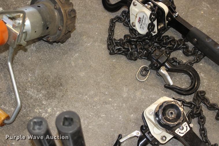 image for item DA4495 Shop equipment