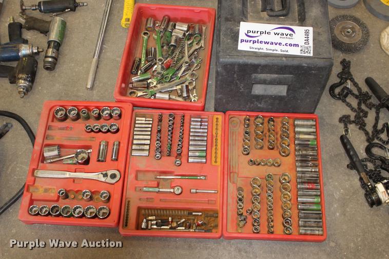 image for item DA4495 Shop equipment