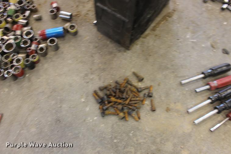 image for item DA4495 Shop equipment