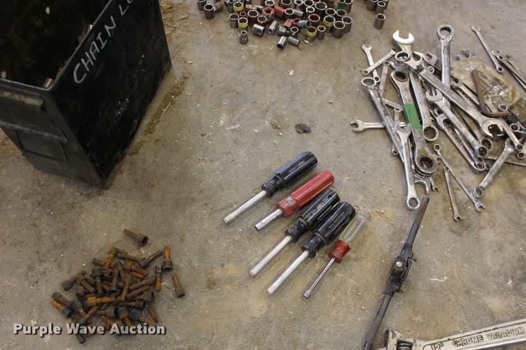 image for item DA4495 Shop equipment