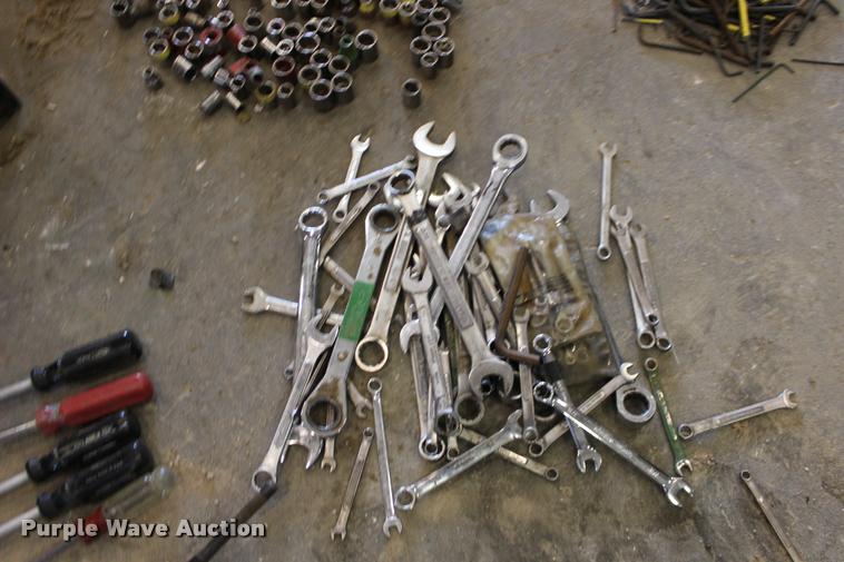 image for item DA4495 Shop equipment