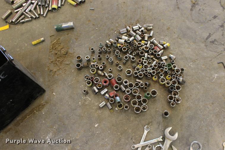 image for item DA4495 Shop equipment