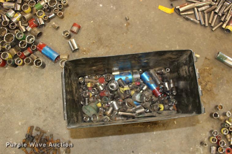 image for item DA4495 Shop equipment