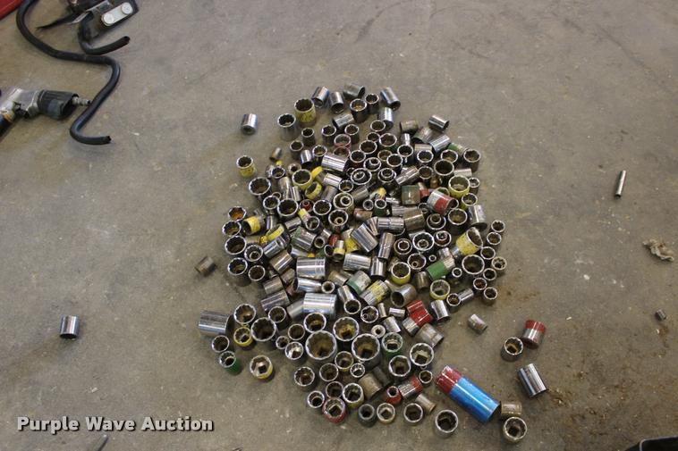 image for item DA4495 Shop equipment