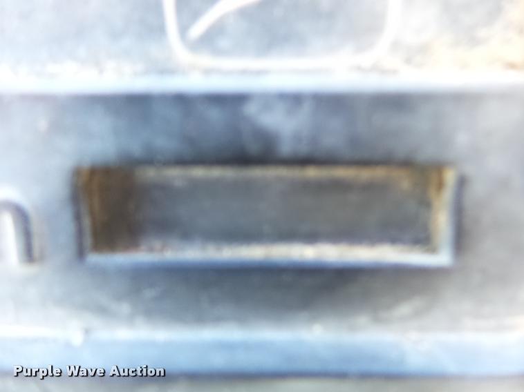 image for item DA4668 1984 John Deere 4850 MFWD tractor