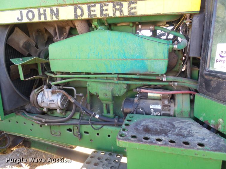 image for item DA4668 1984 John Deere 4850 MFWD tractor