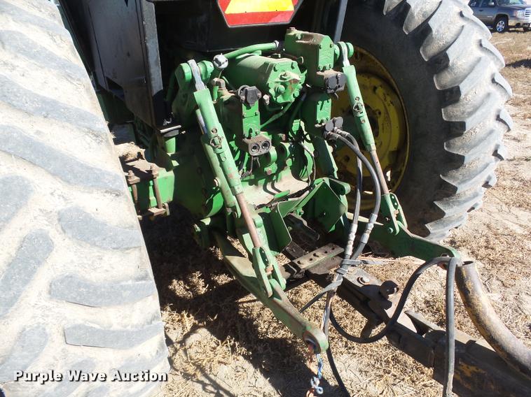 image for item DA4668 1984 John Deere 4850 MFWD tractor