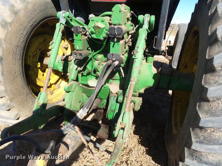 image for item DA4668 1984 John Deere 4850 MFWD tractor