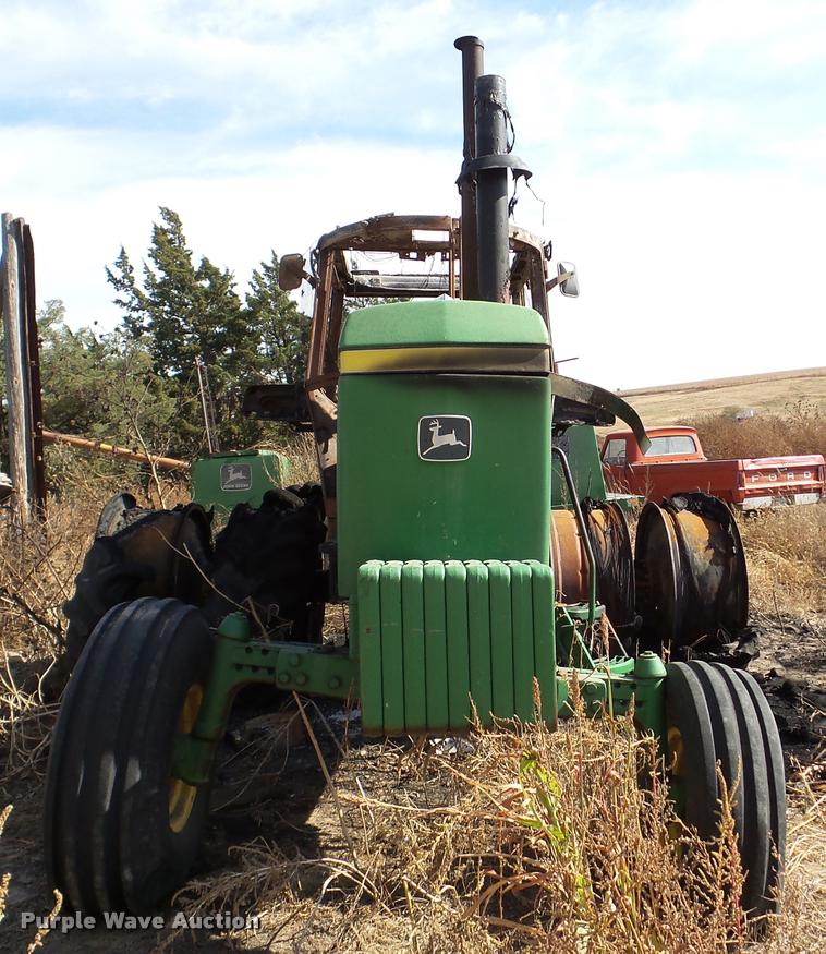 image for item DA8981 1973 John Deere 4630 tractor